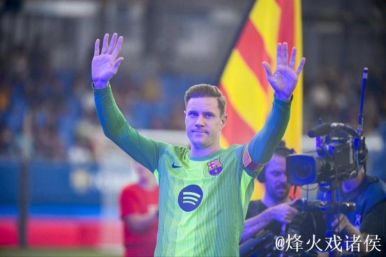 特尔施特根无意冬窗离开巴萨,相信自己是首选替补 特尔施特根无意冬窗离开巴萨,相信自己是首选替补